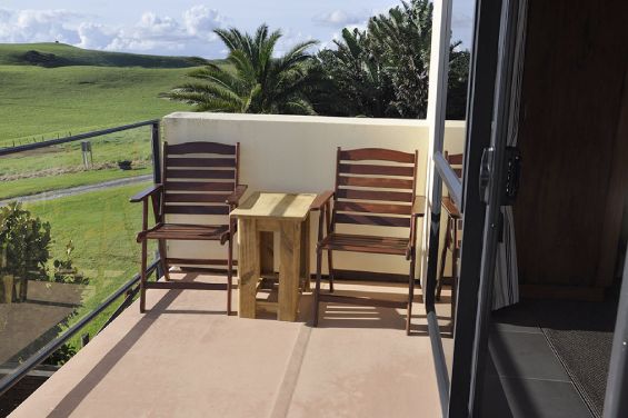 The Surf Suite - deck